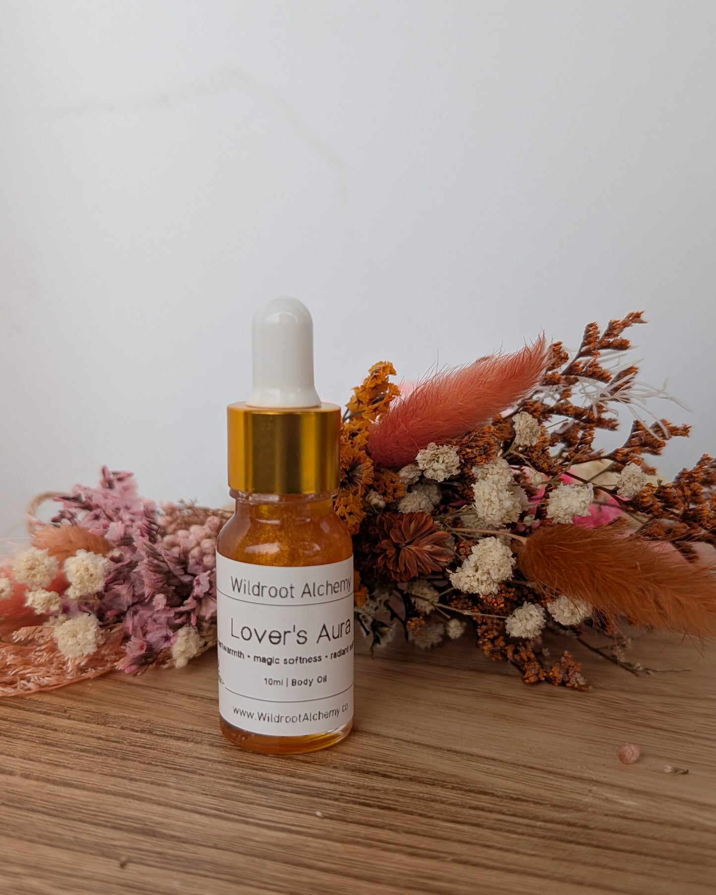 Lover's Aura • Shimmering Body Oil